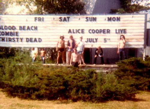 Thunder Bay Drive-In Theatre